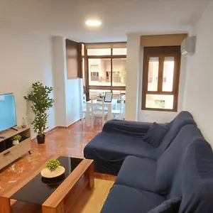 Piso Museo Del Realismo - Catedral - Alcazaba Con Parking Gratis - Super Wifi Apartamento